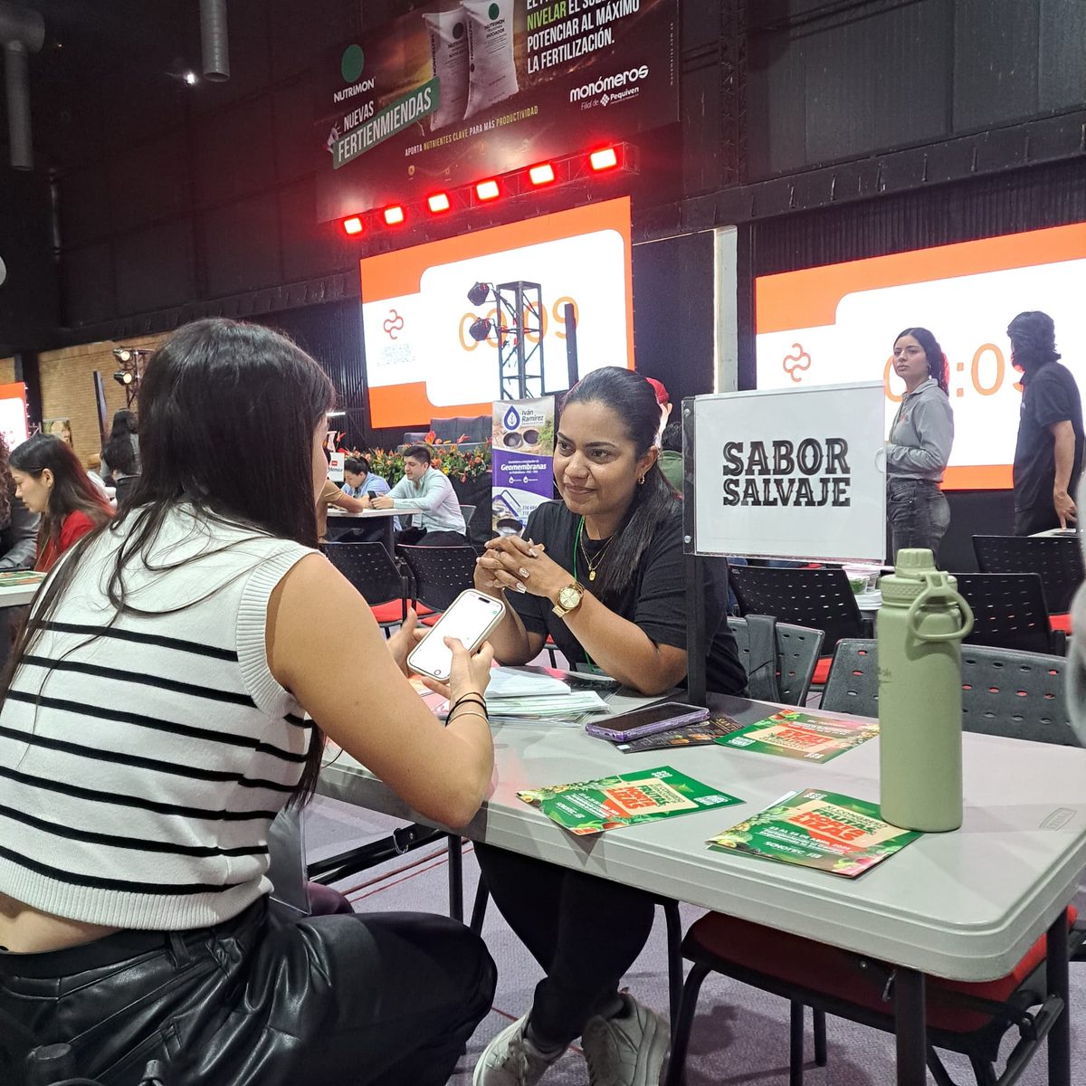Cita de negocios con la empresa Sabor Salvaje en feria agroindustrial